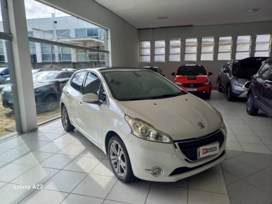 PEUGEOT 208 1.6 GRIFFE 16V FLEX 4P MANUAL